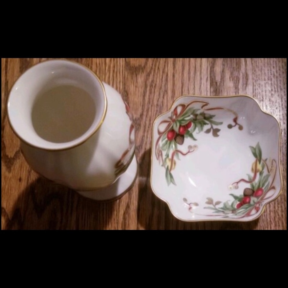 Tiffany and co Christmas items - Picture 3 of 4
